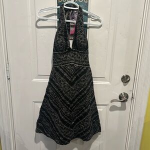 WHITE HOUSE BLACK MARKET Dress Floral Embroidered A-Line Mini Halter Black